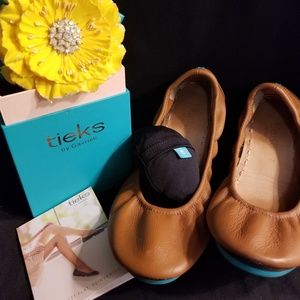 Chestnut Tieks size 7